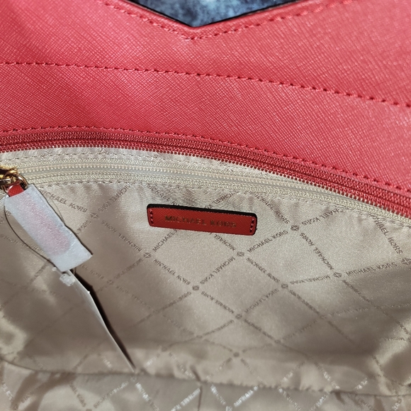 NWT Michael Kors Authentic Jet Set Large X Chain Flame Red Shoulder Tote - Picture 10 of 15